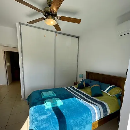 109 Queens Gardens, Apartman Paphos