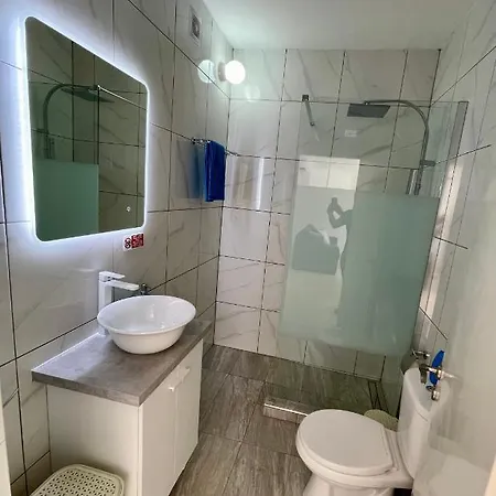 Apartman 109 Queens Gardens,