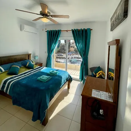 109 Queens Gardens, Paphos