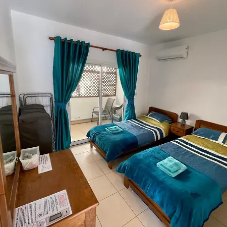 109 Queens Gardens, Apartament *