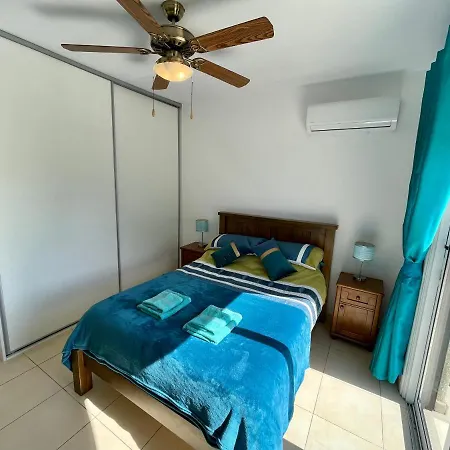 Apartament 109 Queens Gardens,