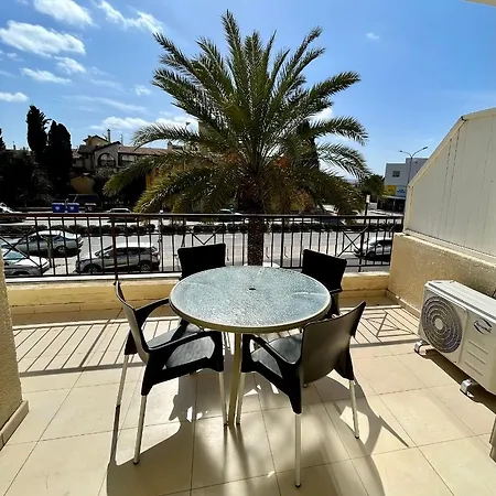 109 Queens Gardens, Lejlighed *