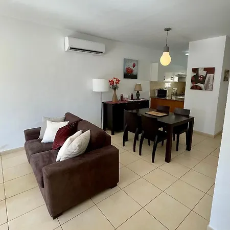 109 Queens Gardens, Lejlighed *