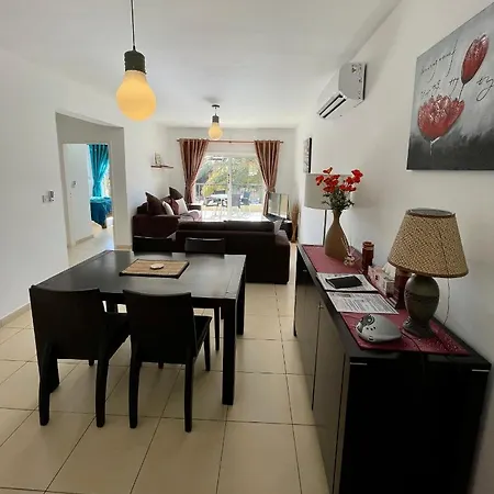 109 Queens Gardens,